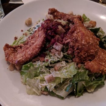 Union Social Eatery - Garlic ceaser with almond crusted chicken - American Near Me - Toronto, Ontario