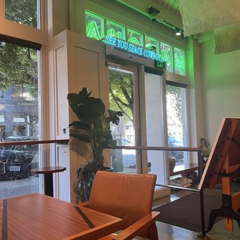 Mako Matcha Mill - Coffee & Tea Near Me - Portland, Oregon