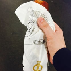 Bretzelkönig - Hot Dog mit Rauchwurst