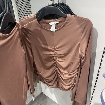 H&M - Men's Clothing Near Me - Cedar Park, Texas H&M - Men's Clothing Near Me - Cedar Park, Texas