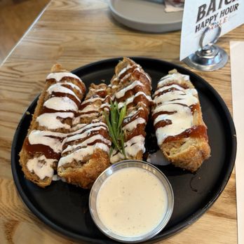 Batch Local Kitchen - BBQ Pulled Pork Eggrolls - New American Near Me - Delray Beach, Florida