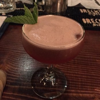 Hogwash Whiskey Den - Sour Endearment - Whiskey Bars Near Me - Spokane, Washington Hogwash Whiskey Den - Sour Endearment - Whiskey Bars Near Me - Spokane, Washington