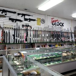 The Vault Gun & Pawn