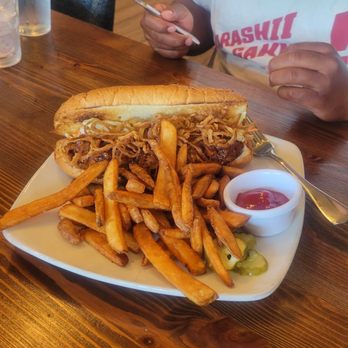 TWO60 Kitchen + Bar - Pulled Pork sandwich with fries - New American Near Me - Fairfield, California