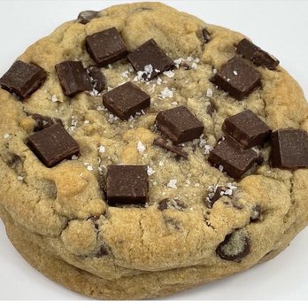 Crumbl - Forest Acres - Bakeries Near Me - Columbia, South Carolina Crumbl - Forest Acres - Bakeries Near Me - Columbia, South Carolina