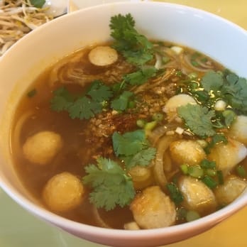 Mama Pho - Banh canh available only on Wednesdays.  This one with fish balls - Vietnamese Near Me - Honolulu, Hawaii