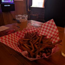 Kip's Beer Garden - Local IPA and hot salty french fries