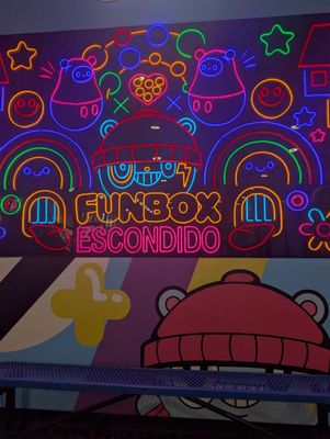 FUN BOX - Updated July 2026 - 32 Photos & 38 Reviews - 1825 S Centre ...