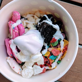 Skinny D's Yogurt - Taro yogurt (would recommend) with fruity pebbles, frosted animal cookies, mochi, white chocolate chips, Oreos, and marshmallow creme. - Ice Cream & Frozen Yogurt Near Me - Mill Creek, Washington Skinny D's Yogurt - Taro yogurt (would recommend) with fruity pebbles, frosted animal cookies, mochi, white chocolate chips, Oreos, and marshmallow creme. - Ice Cream & Frozen Yogurt Near Me - Mill Creek, Washington