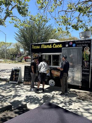 Tacos Mama Cuca by null