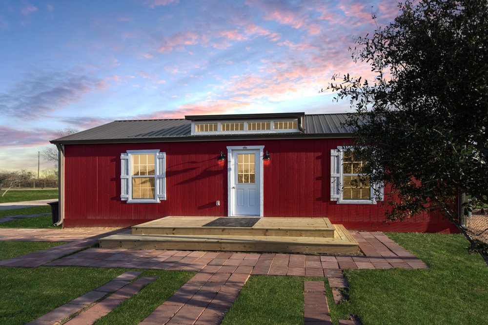 KT Dog Ranch and Kennel - pet boarding facility in Katy, TX