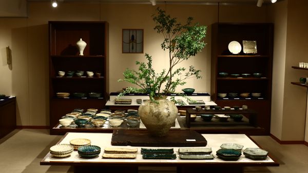 UTSUWA HANADA by null