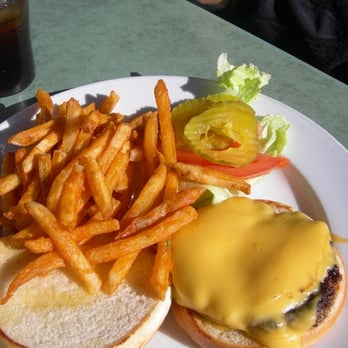 Blackboard Bistro - classic burger - American Near Me - Seal Beach, California