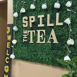 Bee Well Nutrition - Cute decorations