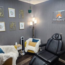 summit aesthetics and wellness