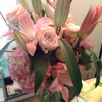 Riley's Flowers - Florists Near Me - Santa Barbara, California Riley's Flowers - Florists Near Me - Santa Barbara, California