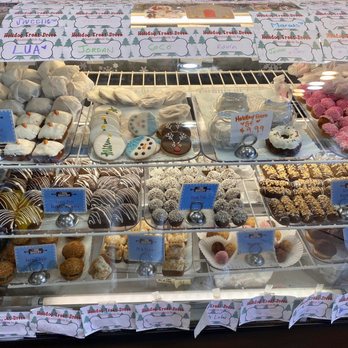 The Dog Bakery - Treat display case - Pet Stores Near Me - Los Angeles, California The Dog Bakery - Treat display case - Pet Stores Near Me - Los Angeles, California