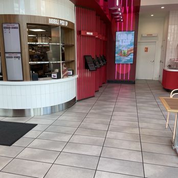Saucy! by KFC - Fast Food Near Me - Orlando, Florida
