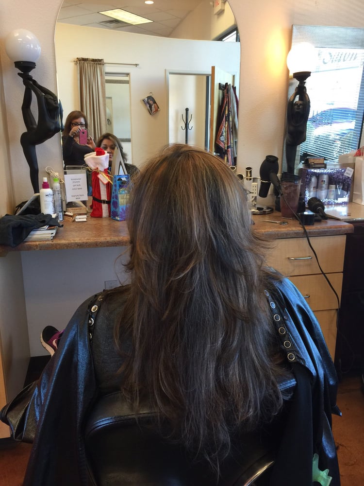 Rose At Posare Salon Logo