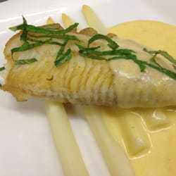 Restaurant 't Sand - Griet met asperges en mousselinesaus
