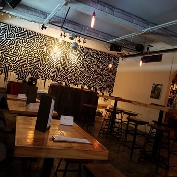 Bevy - Cocktail Bars Near Me - Honolulu, Hawaii Bevy - Cocktail Bars Near Me - Honolulu, Hawaii