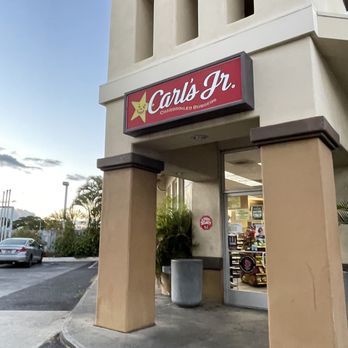 Carl's Jr - Burgers Near Me - Honolulu, Hawaii