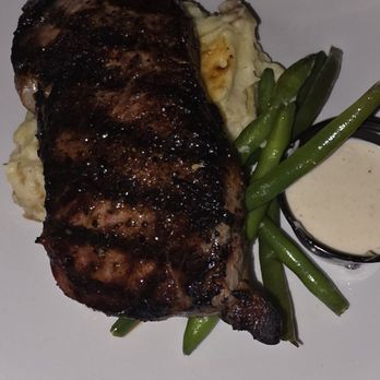 Barado's On The Water - Steak yummy - American Near Me - Central Square, New York