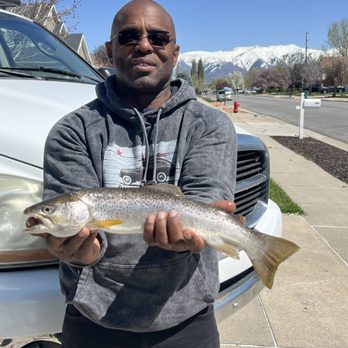 Kokanee Guide Service - 19 inch Brown - Fishing Near Me - Shaver Lake, California