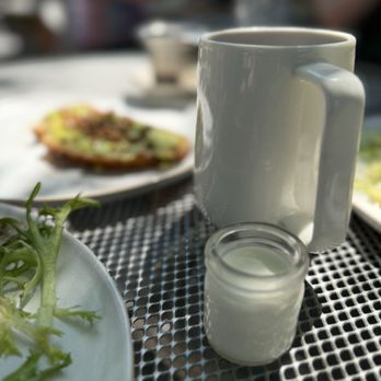 Darling - Adorable vintage-vibe dishes and tableware - Breakfast & Brunch Near Me - Minneapolis, Minnesota Darling - Adorable vintage-vibe dishes and tableware - Breakfast & Brunch Near Me - Minneapolis, Minnesota
