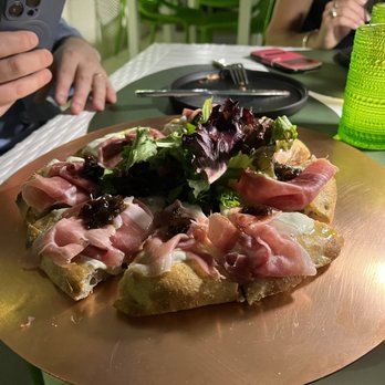 Petralunga - Pizza Near Me - Miami, Florida Petralunga - Pizza Near Me - Miami, Florida