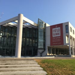 İTÜ Süleyman Demirel Kültür Merkezi
