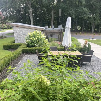 Arts & Cafe - Outdoor garden area - Coffee & Tea Near Me - Loganville, Georgia