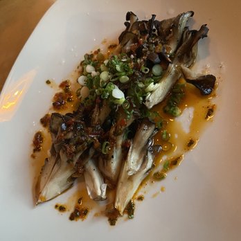 Ox - Grilled maitake mushrooms (small) - Argentine Near Me - Portland, Oregon Ox - Grilled maitake mushrooms (small) - Argentine Near Me - Portland, Oregon
