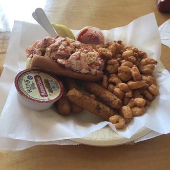 Fishermen's Catch - Lobster roll with mozzarella sticks and fried shrimp - Seafood Markets Near Me - Raymond, Maine Fishermen's Catch - Lobster roll with mozzarella sticks and fried shrimp - Seafood Markets Near Me - Raymond, Maine