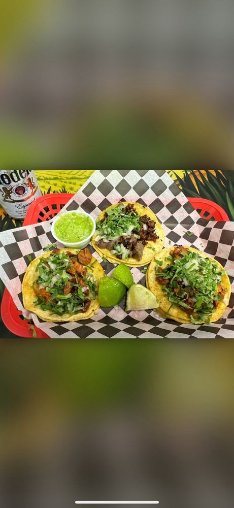 El jarocho tienda and  taqueria