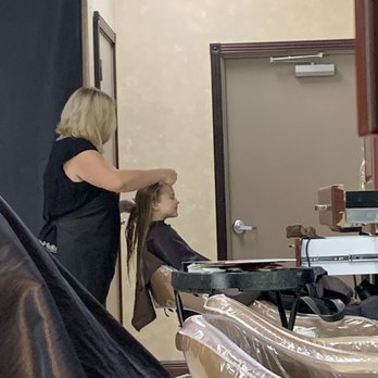 Shear Impressions Salon - Hair Salons Near Me - Riverview, Florida