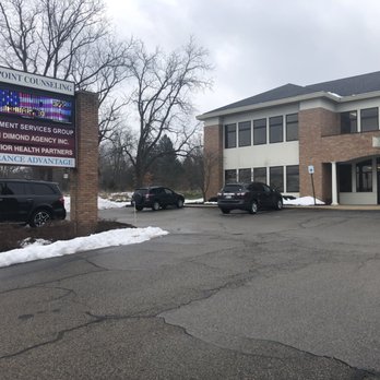 Begin Anew Counseling - Begin Anew is Suite C in NewPointCounseling Building @ 5242 Plainfield NE, Grand Rapids MI 49525 - Counseling & Mental Health Near Me - Grand Rapids, Michigan