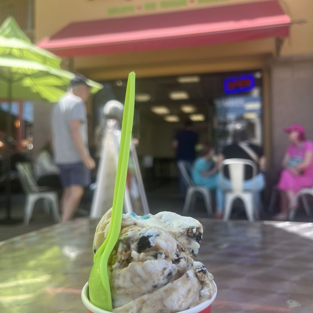Jus Chillin - "munchie madness" - Desserts Near Me - Palm Springs, California