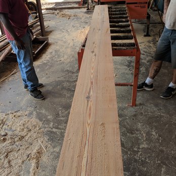 Red Hills Lumber - A custom cut board coming off the edger. - Building Supplies Near Me - Thomasville, Georgia Red Hills Lumber - A custom cut board coming off the edger. - Building Supplies Near Me - Thomasville, Georgia