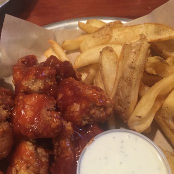 Hooters - American Near Me - Mesquite, Texas Hooters - American Near Me - Mesquite, Texas