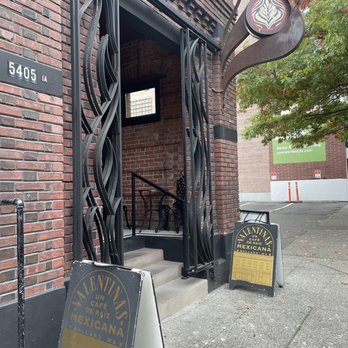 Valentina’s Cafe - Cute entrance - Coffee & Tea Near Me - Seattle, Washington Valentina’s Cafe - Cute entrance - Coffee & Tea Near Me - Seattle, Washington