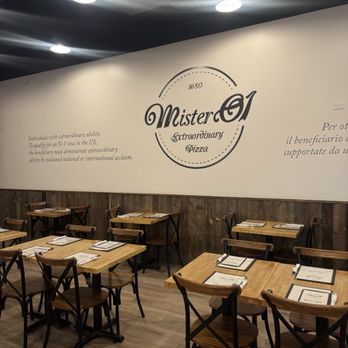 Mister O1 Extraordinary Pizza Dr Phillips - Indoor area - Italian Near Me - Orlando, Florida Mister O1 Extraordinary Pizza Dr Phillips - Indoor area - Italian Near Me - Orlando, Florida
