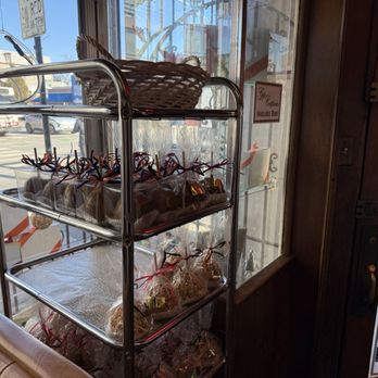 Margie's Candies - Candy Stores Near Me - Chicago, Illinois Margie's Candies - Candy Stores Near Me - Chicago, Illinois
