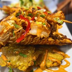 CAMARONES CON LANGOSTA ANTICUCHERA en el corazón de Hialeah! 2692 Palm Ave, Hialeah, FL. Delivery y recojo llamar al 786-631-4108