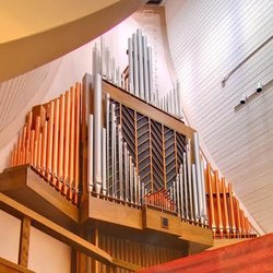 Hope Evangelical Lutheran Church - Our beautiful organ pipes