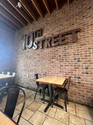 10th Street Diner by null