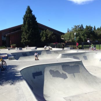 Burgess Skate Park - Skate Parks Near Me - Menlo Park, California