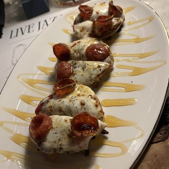Cirrus Social Club - Pepperoni bagel bites with hot honey - Social Clubs Near Me - Denver, Colorado Cirrus Social Club - Pepperoni bagel bites with hot honey - Social Clubs Near Me - Denver, Colorado