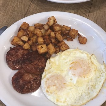 Aloha Kitchen - Two eggs, Portuguese sausage, fried potatoes - Breakfast & Brunch Near Me - Honolulu, Hawaii Aloha Kitchen - Two eggs, Portuguese sausage, fried potatoes - Breakfast & Brunch Near Me - Honolulu, Hawaii