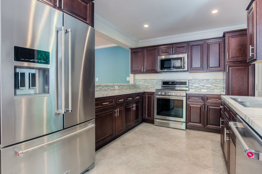 GLASER PROPERTY MANAGEMENT Updated October 2024 37 Reviews 10940